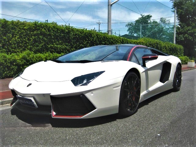 2015 Lamborghini Aventador Roadstar LP700-4  PIRELLI EDITION 