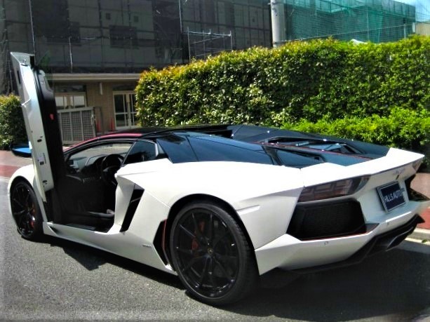 2015 Lamborghini Aventador Roadstar LP700-4  PIRELLI EDITION