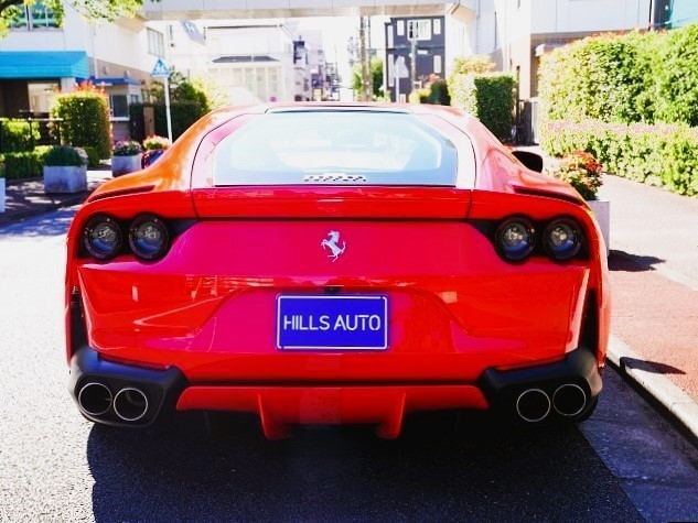 2017 Ferrari 812 Superfast F1 DCT