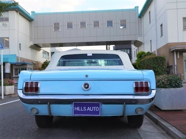 1965 Ford  mustang convertible  3-SPEED MT