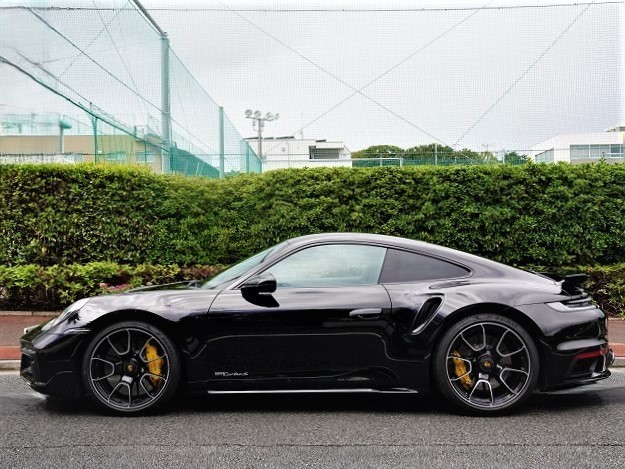 2022 Porsche 911 Turbo S PDK 4WD sport chrono package