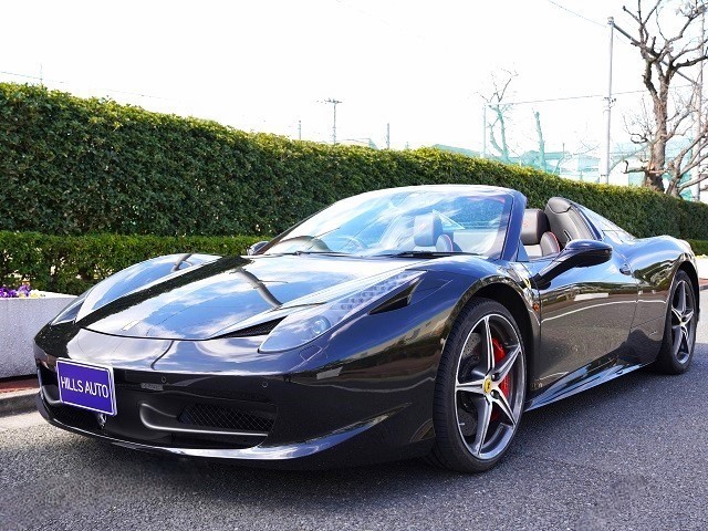 2013 Ferrari 458 Spider F1 DCT 