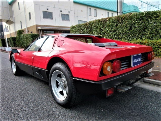 1982 Ferrari 512BBi 5 speed MT Daytona seat