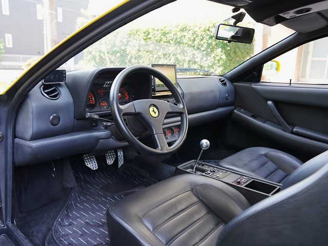 1995 Ferrari 512TR 5-speed manual transmission