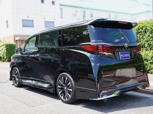 2024 Toyota Alphard Hybrid 2.5  Executive Lounge Modellista Aero