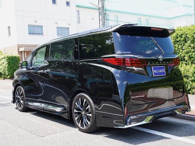 2024 Toyota Alphard Hybrid 2.5  Executive Lounge Modellista Aero