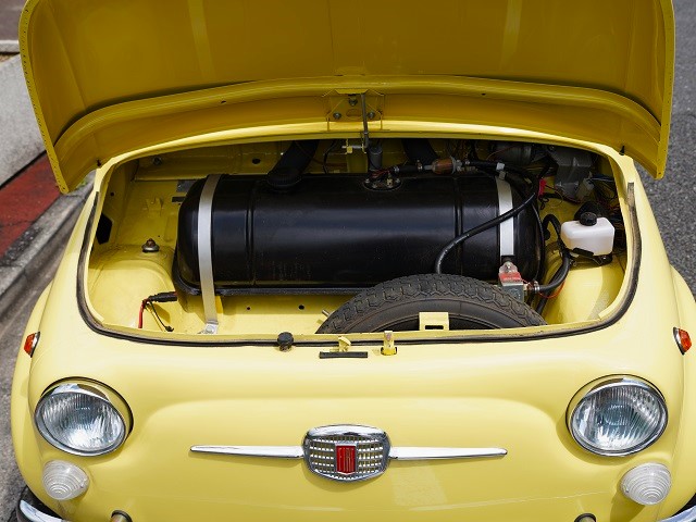 1969 Fiat 500 Cinquecento Canvas top 4-speed MT