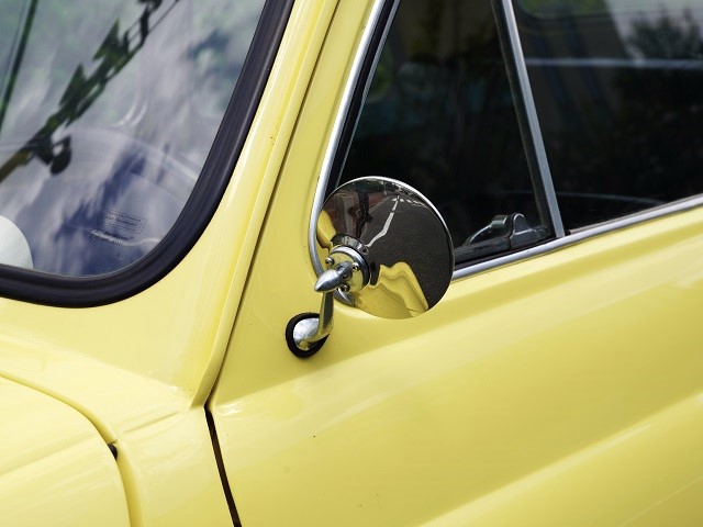 1969 Fiat 500 Cinquecento Canvas top 4-speed MT