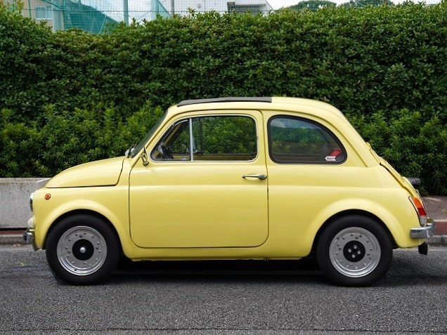 1969 Fiat 500 Cinquecento Canvas top 4-speed MT