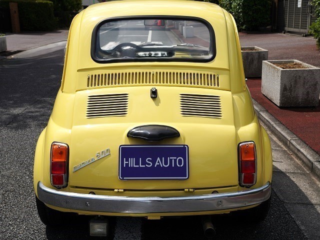 1969 Fiat 500 Cinquecento Canvas top 4-speed MT