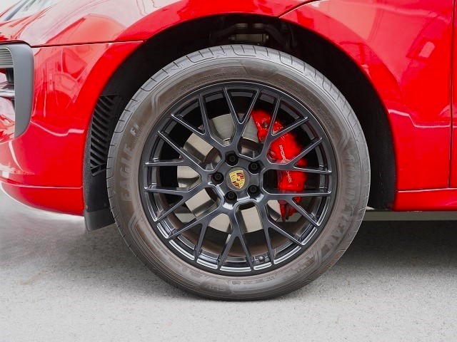 2021 Porsche Macan GTS PDK 4WD Sport Chrono PKG