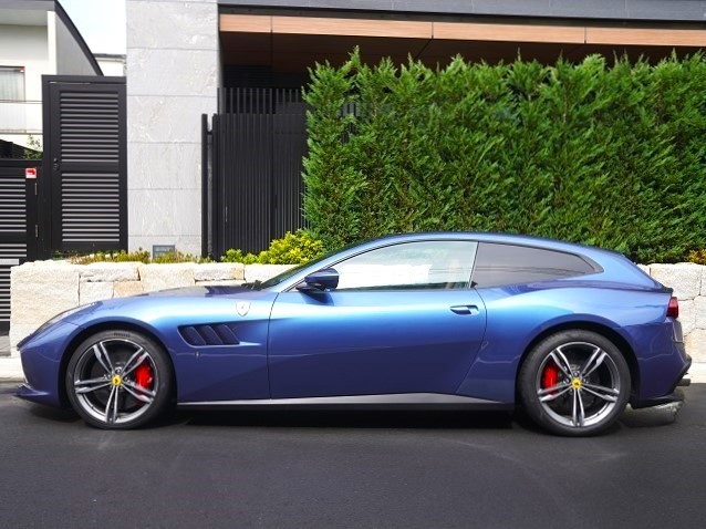 2020 Ferrari GTC4Lusso  6.3 4WD