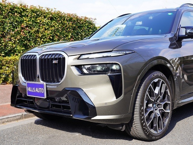 2023 BMW X7 M60i x-Drive 4WD