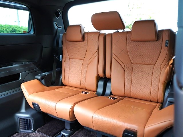 2024 Toyota  Vellfire Hybrid 2.5 Executive